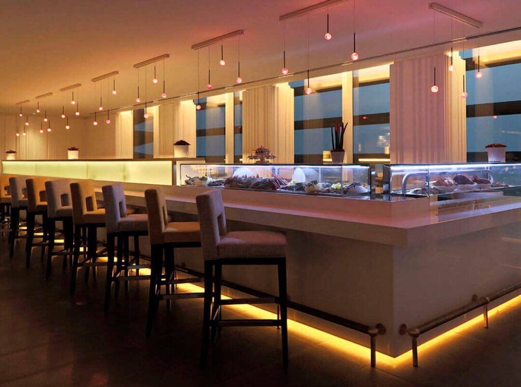 TRE by Roberto Rella bar and dining area
